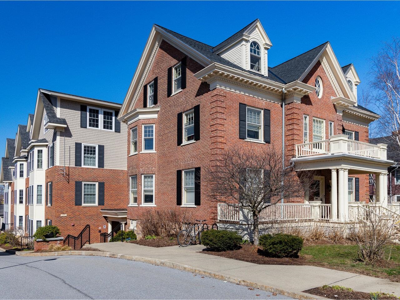 Sold property in Burlington Sold property in Burlington