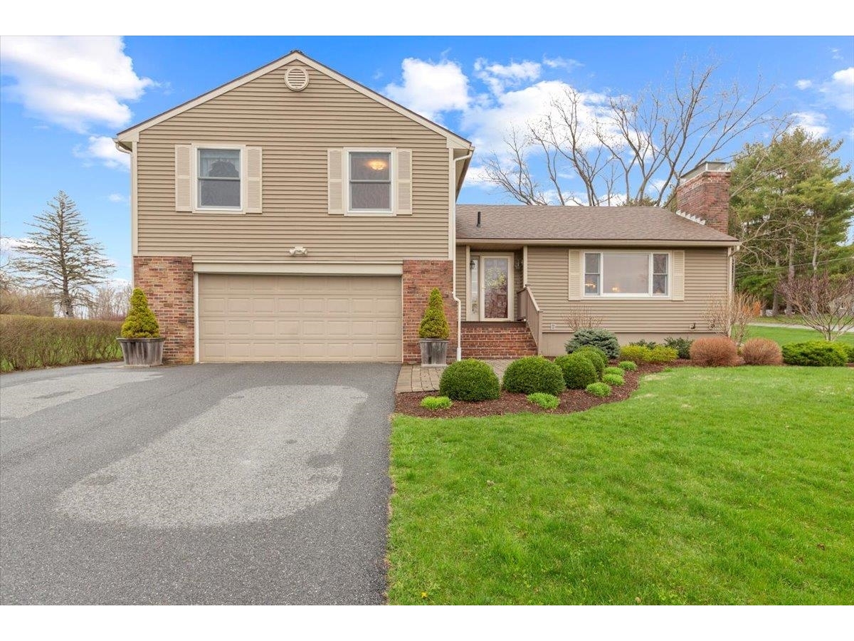 20 Harvest Hills Drive Shaftsbury, Vermont For Sale