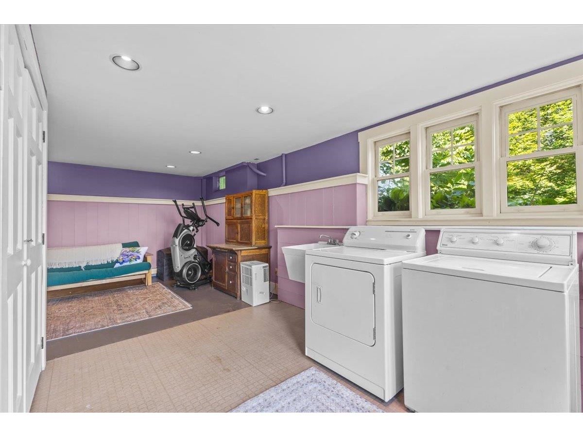 4996 Hollister Hill Road