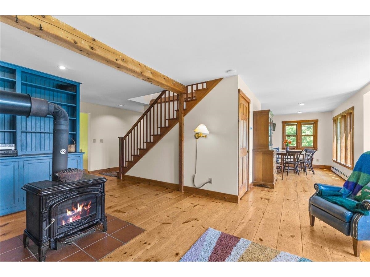 4996 Hollister Hill Road