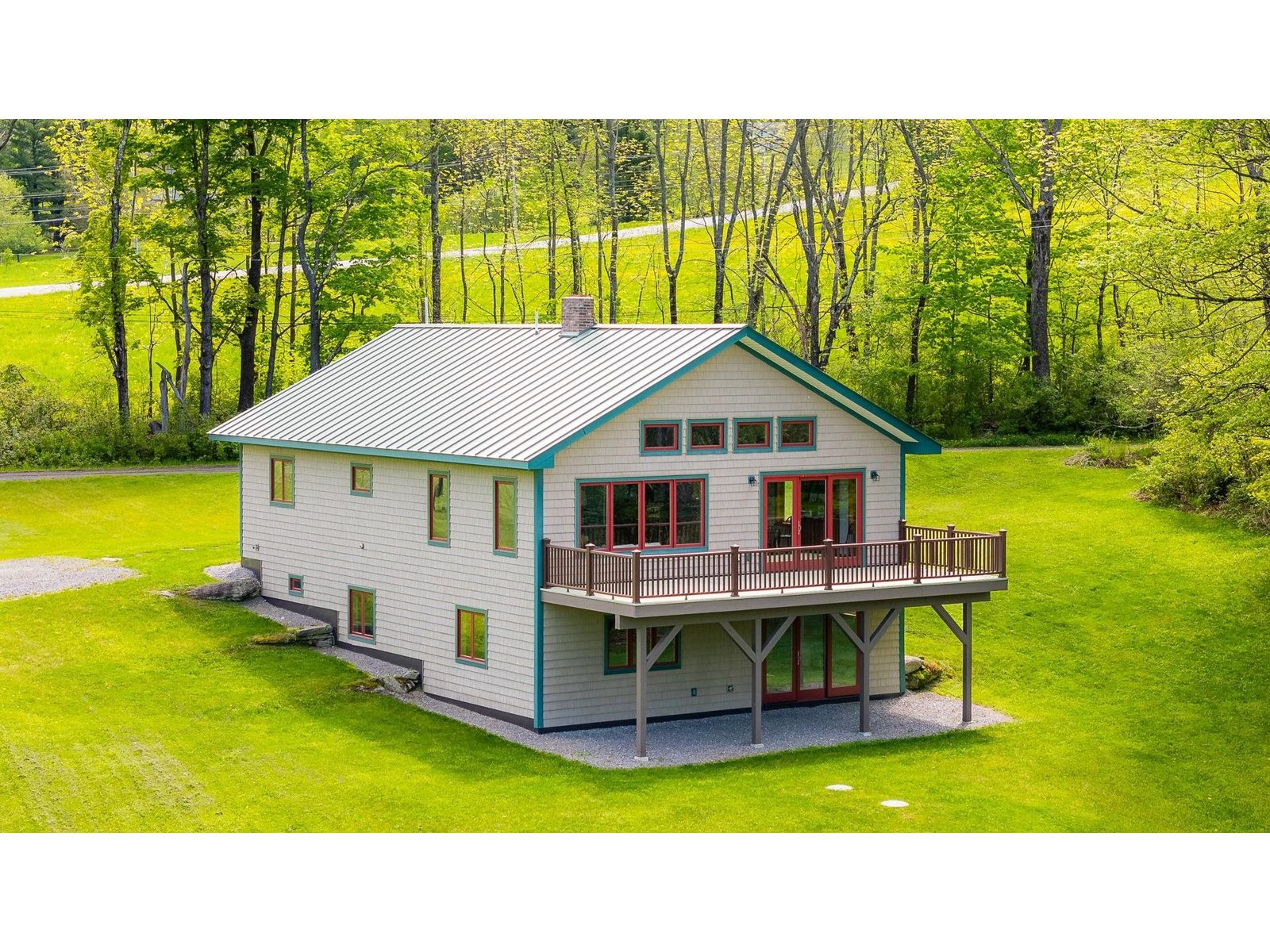 456 Taber Hill Road, Stowe