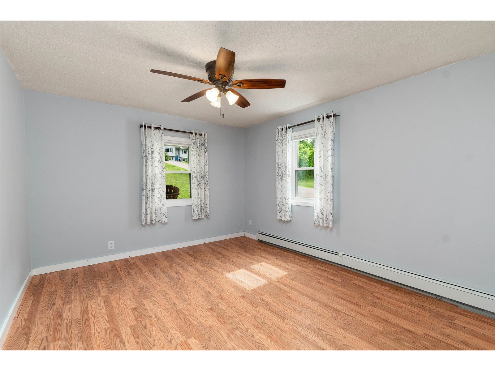 5 Alderbrook Road