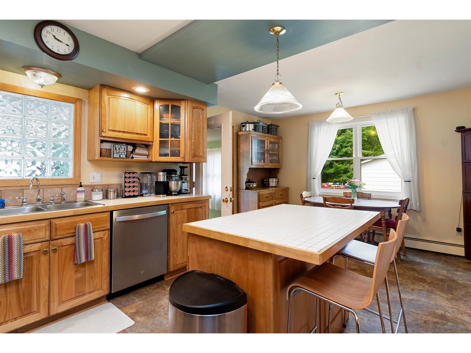 5 Alderbrook Road