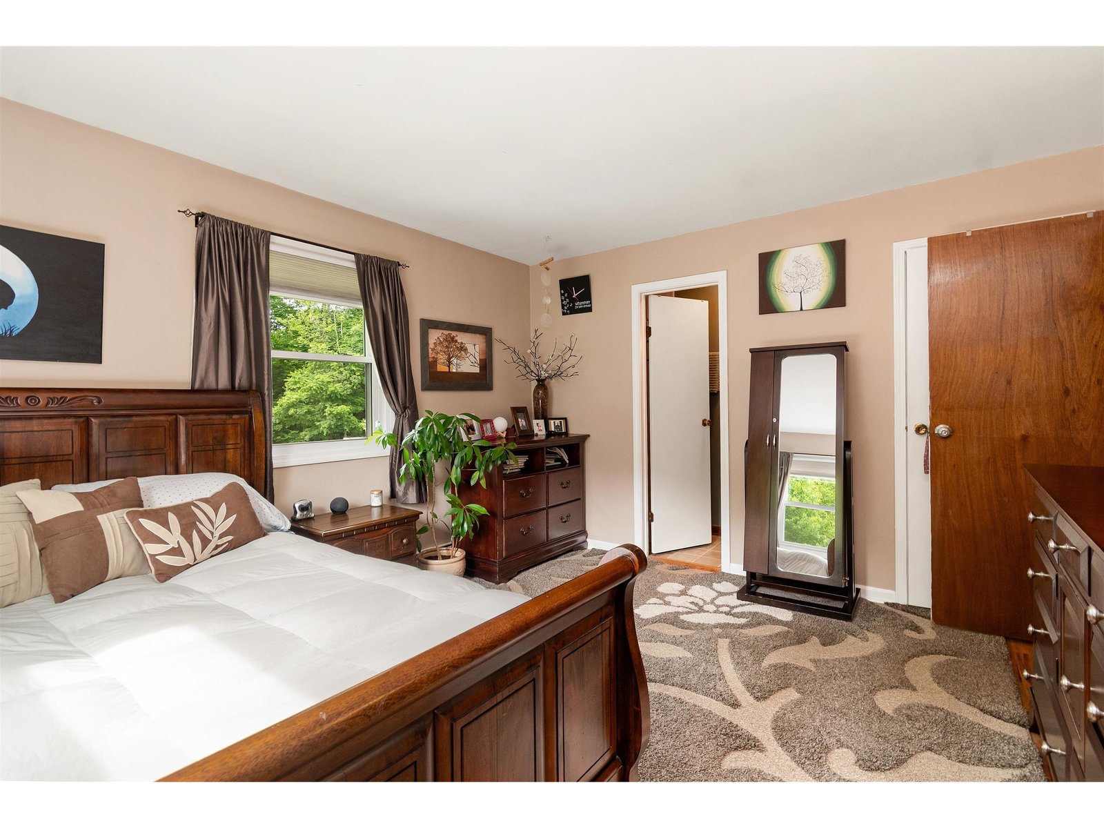 5 Alderbrook Road