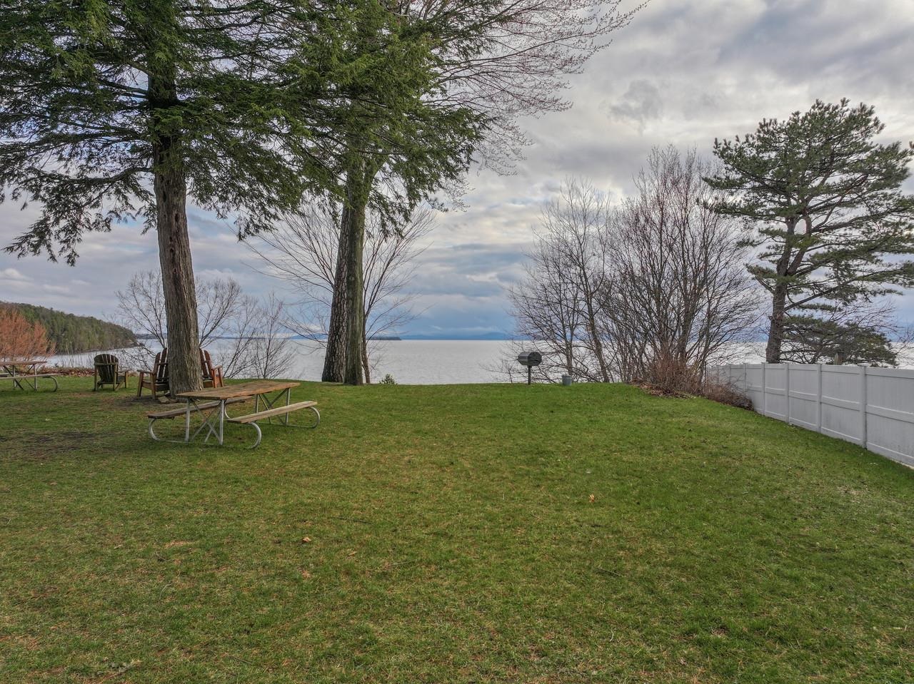 5 Birchwood Lane