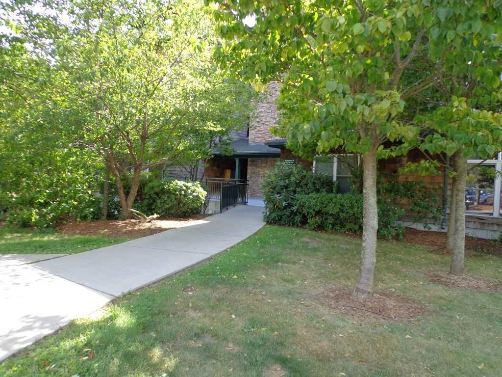 5 Claire Point Road, Unit 5