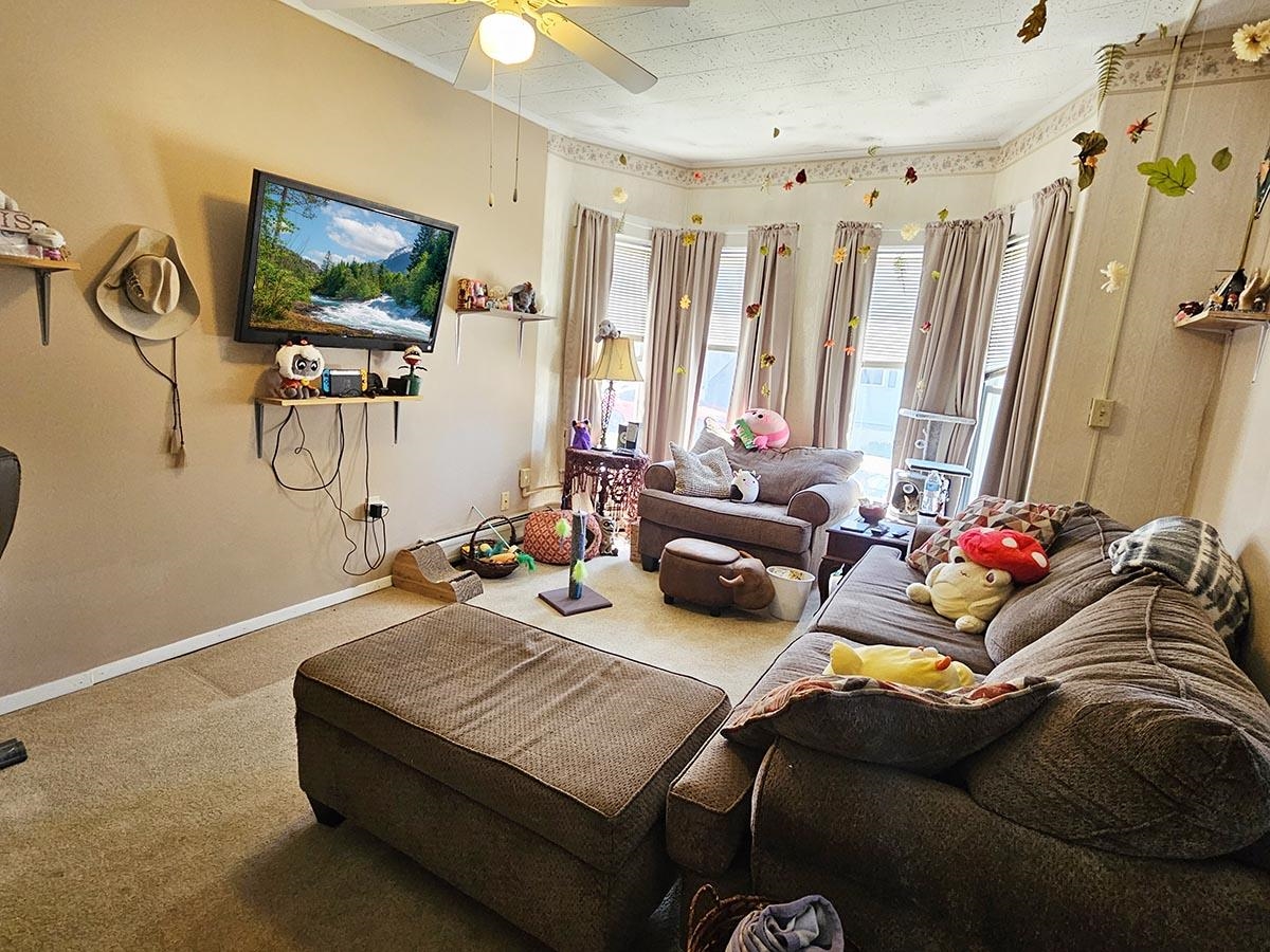 Unit 2 Living Room