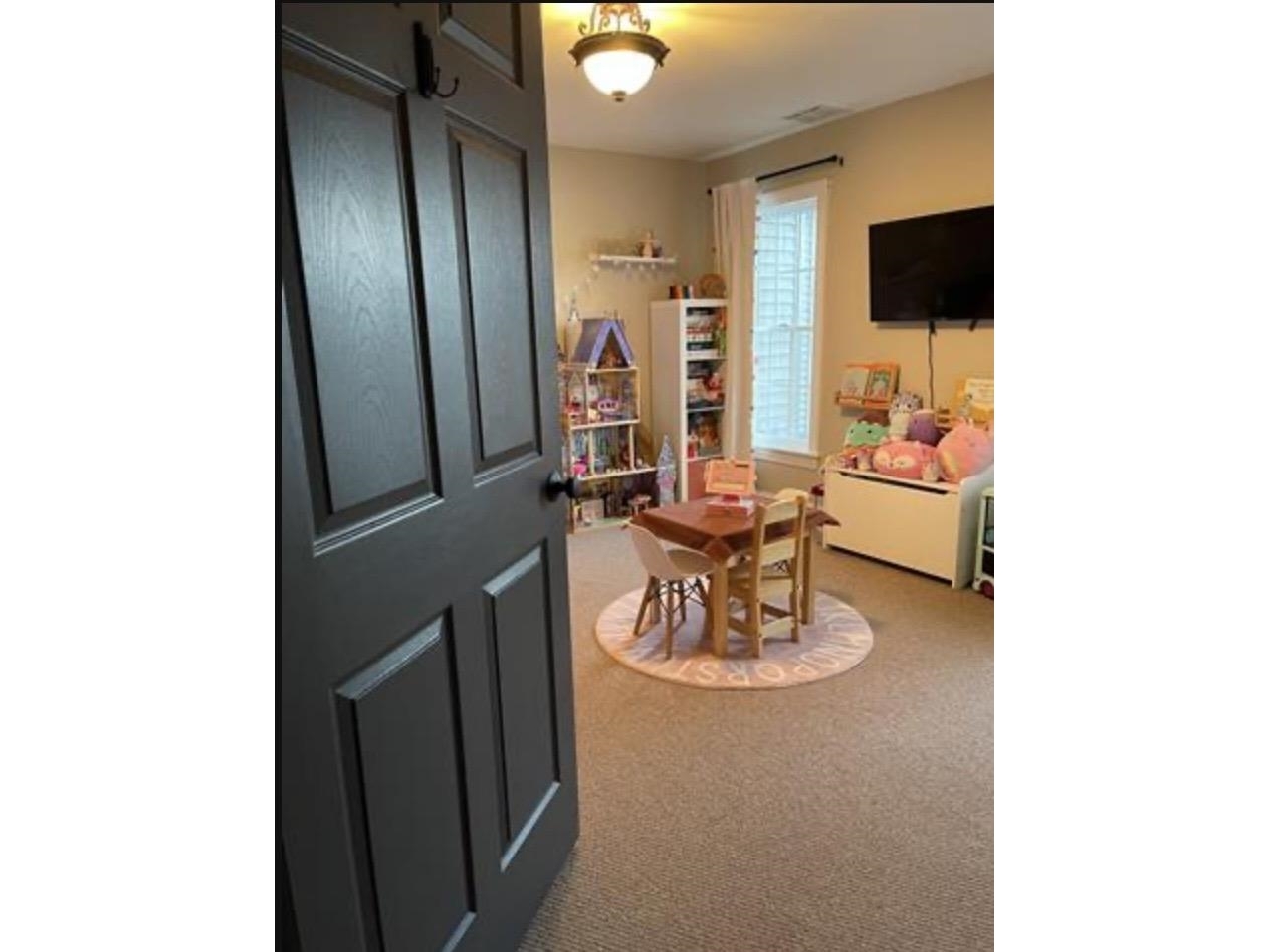 5 Evelyn Lane