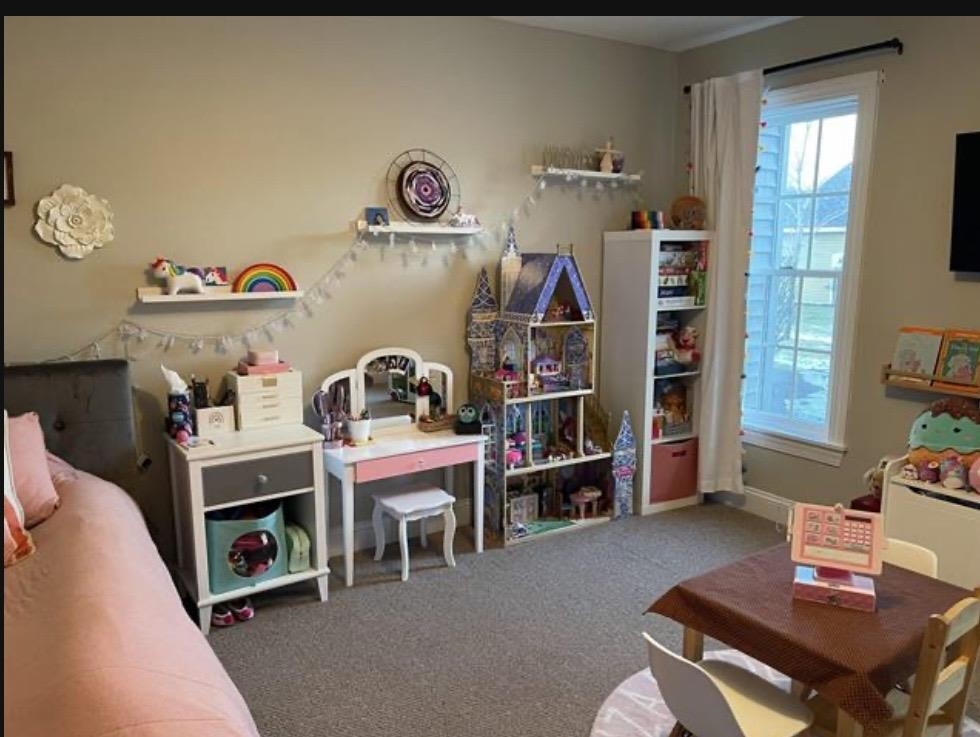 5 Evelyn Lane