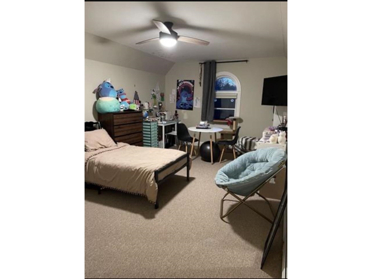 5 Evelyn Lane
