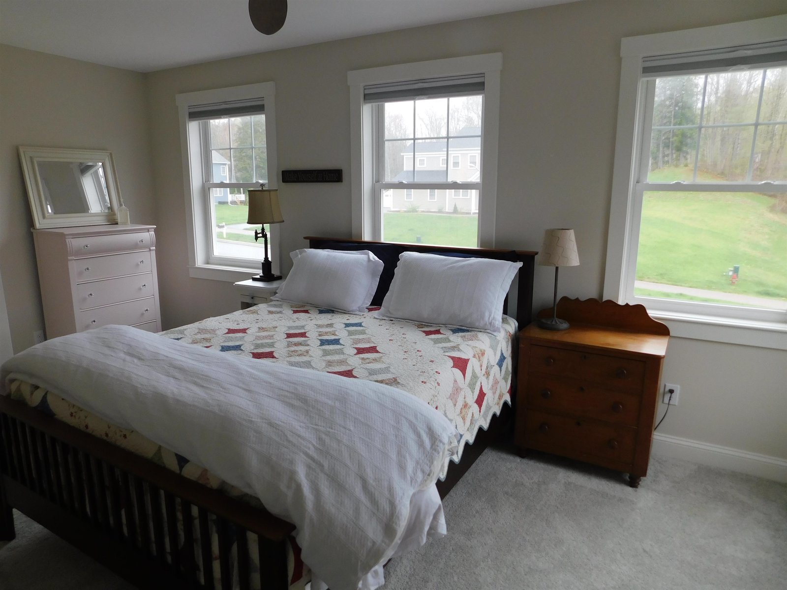 Alternative 2nd floor bedroom perspective.