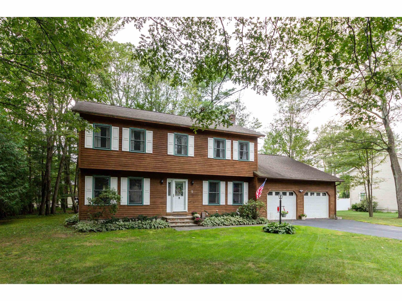 5 Hillside Circle
