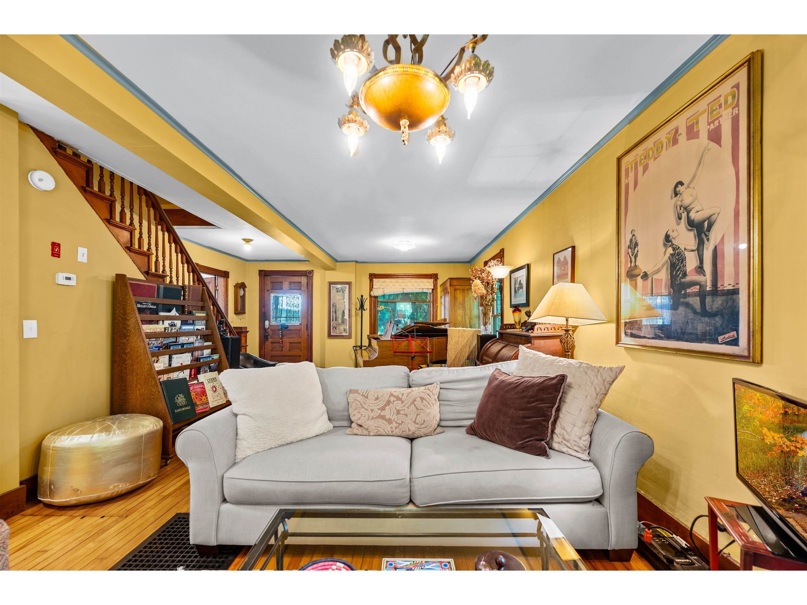 5 Lincoln Avenue