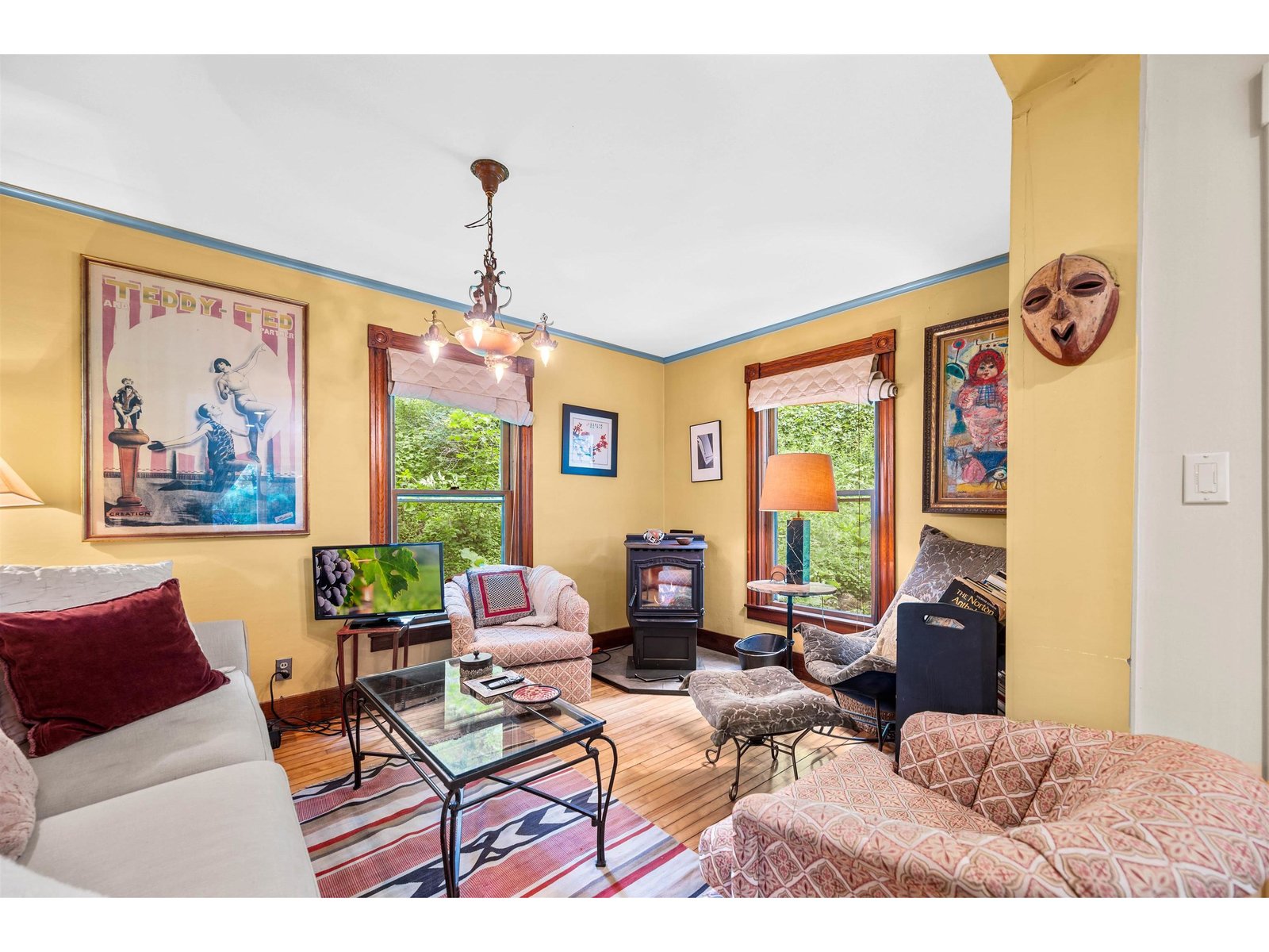 5 Lincoln Avenue