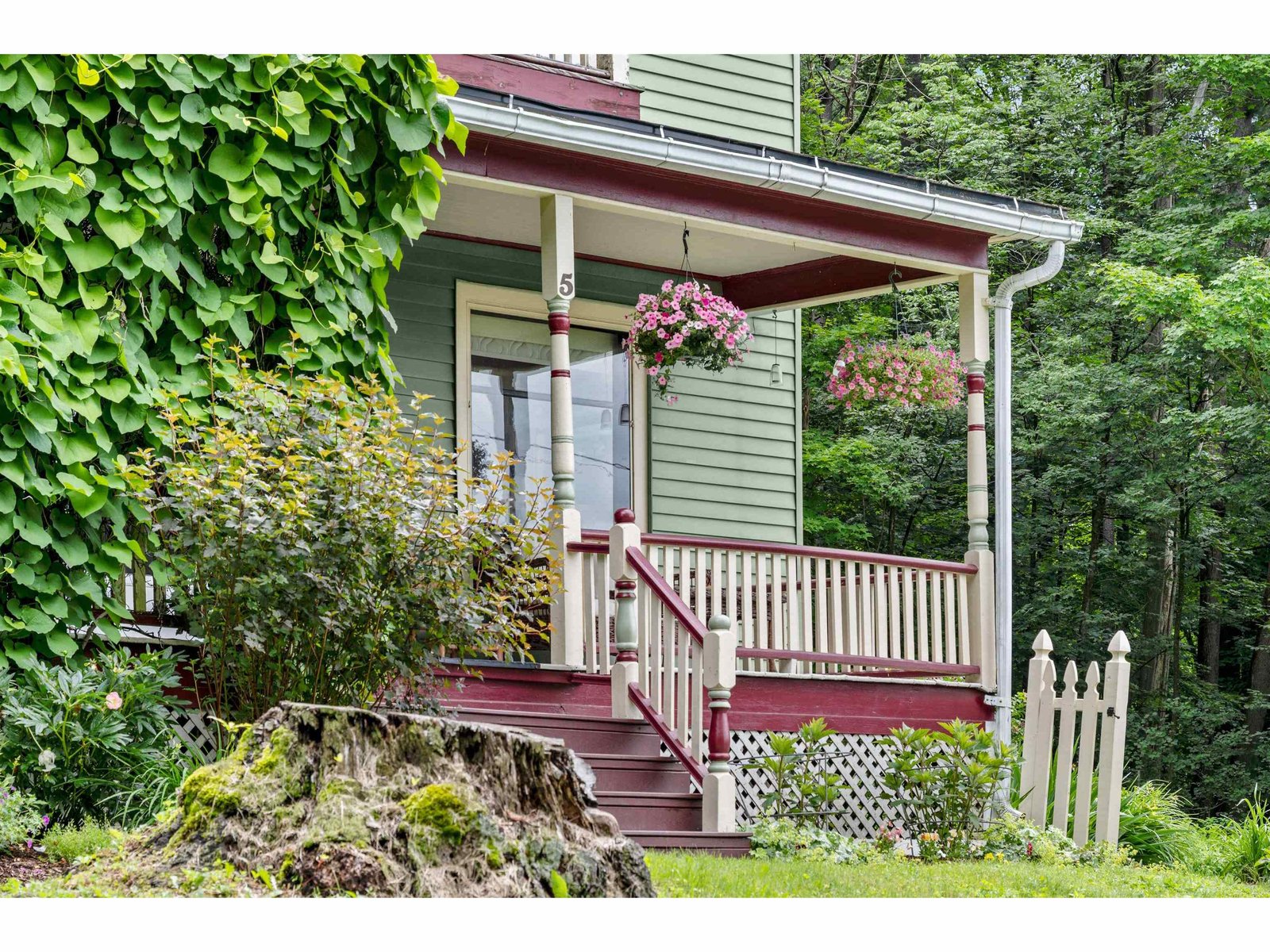 5 Lincoln Avenue