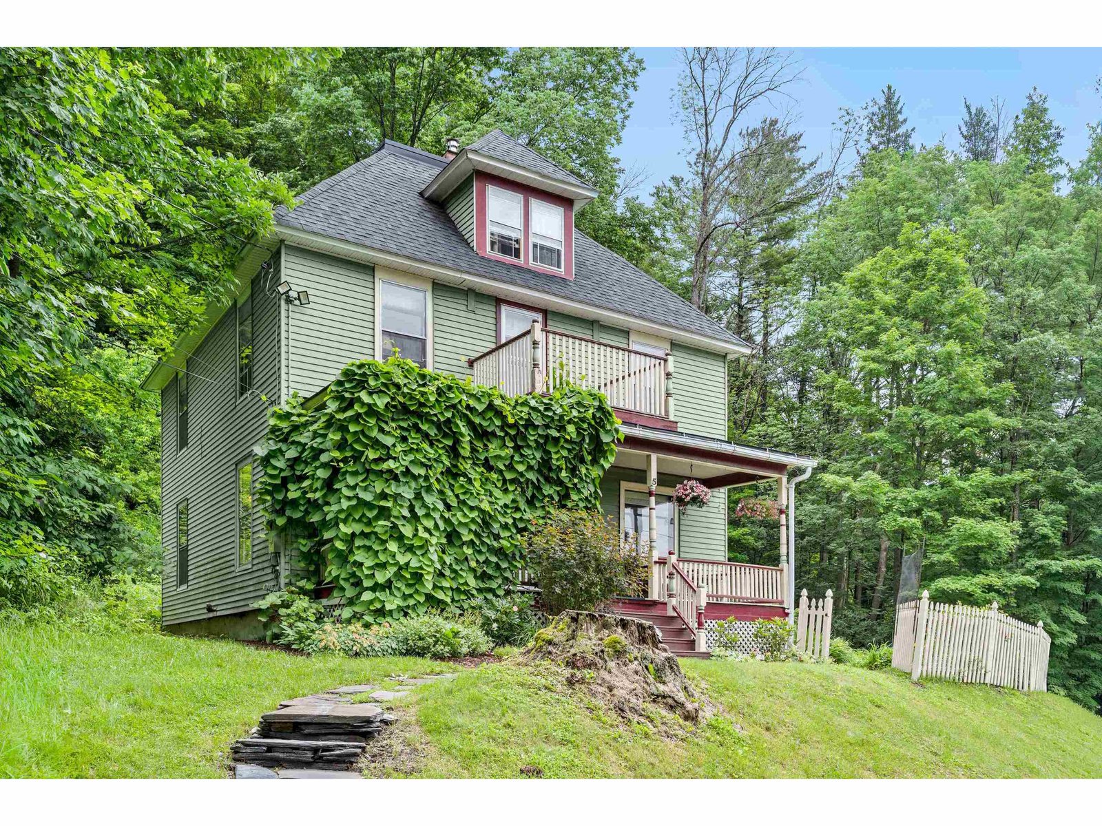 5 Lincoln Avenue
