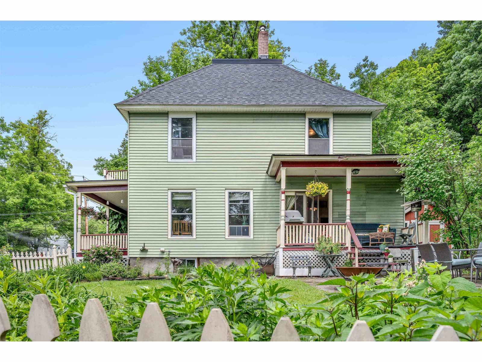 5 Lincoln Avenue