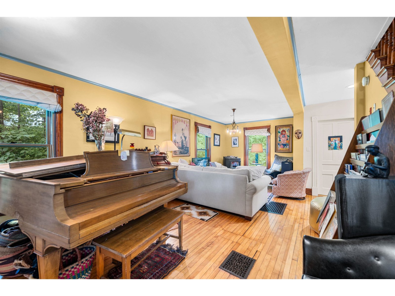 5 Lincoln Avenue