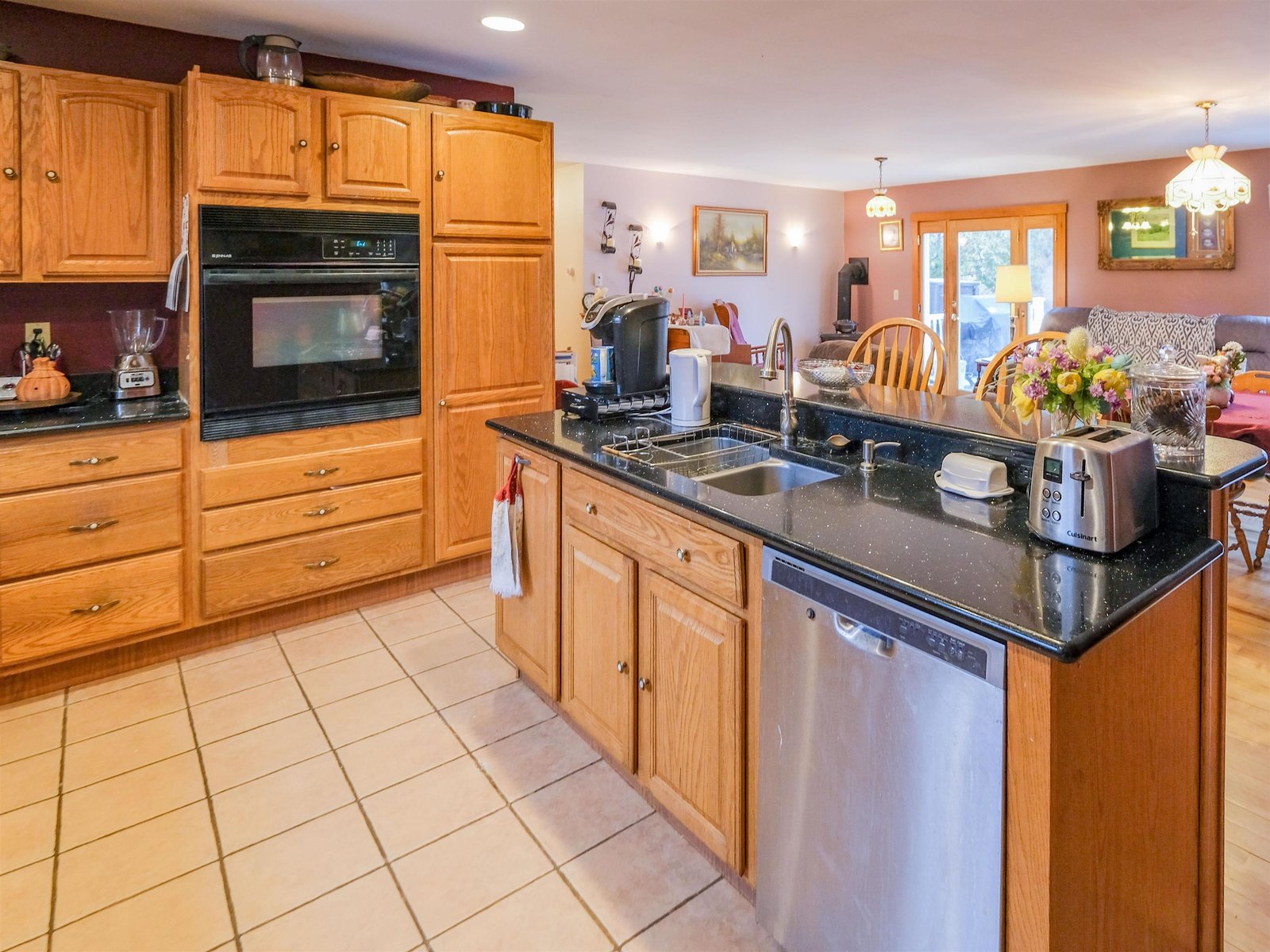 Kitchen island with breakfast bar
