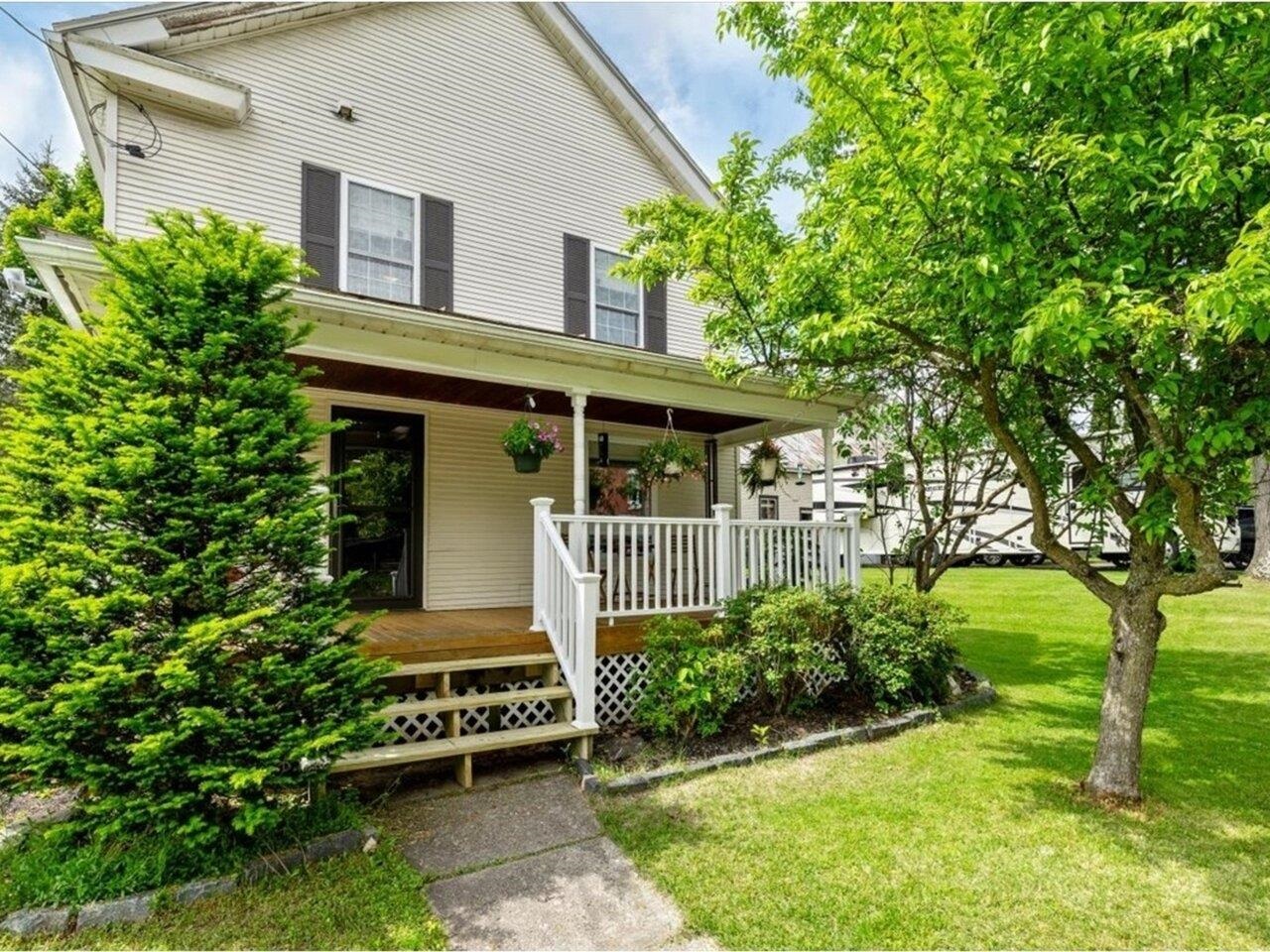 5 Maple Street