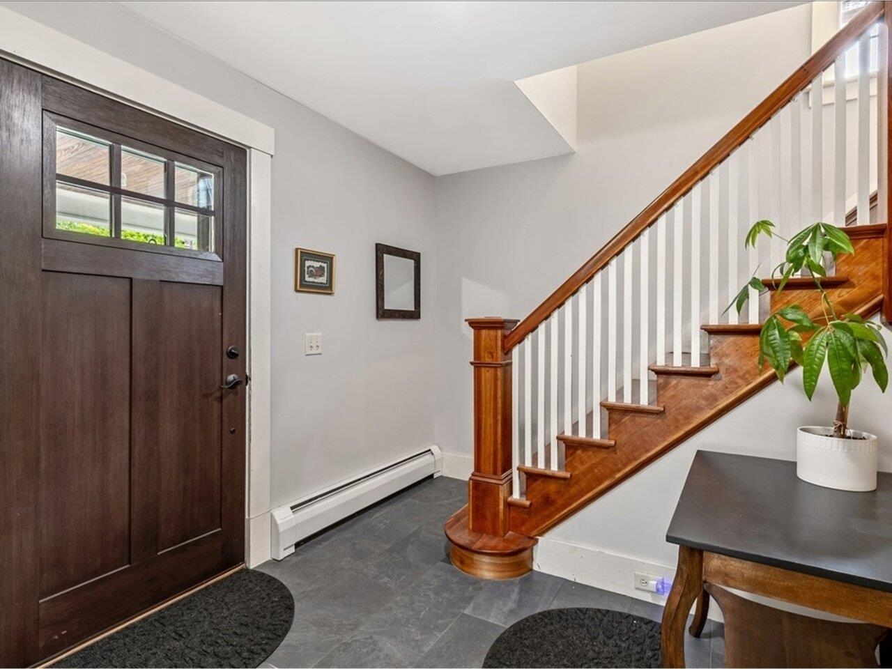 5 Maple Street