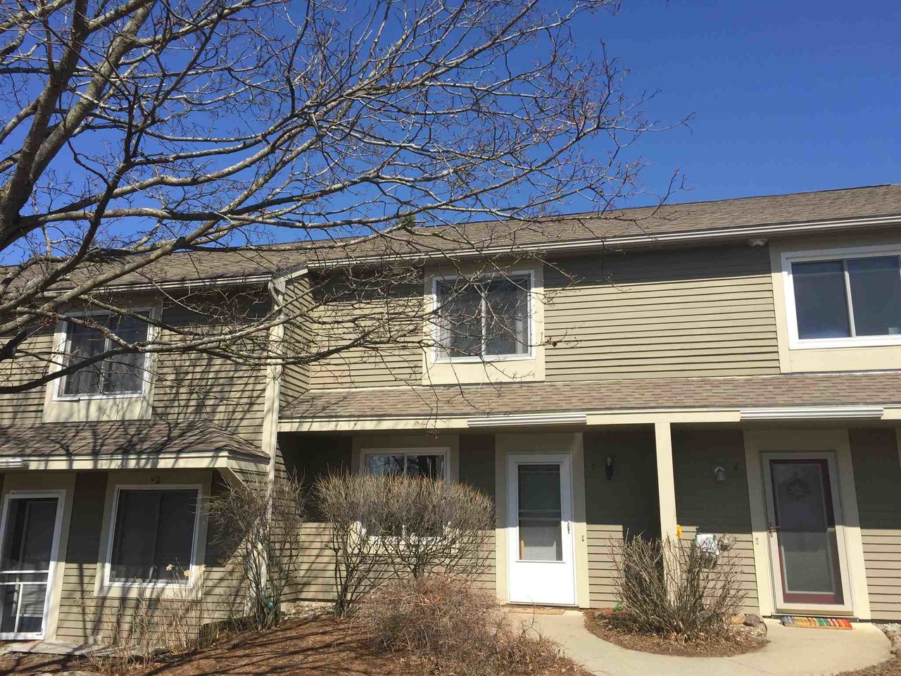 5 Overlook Drive