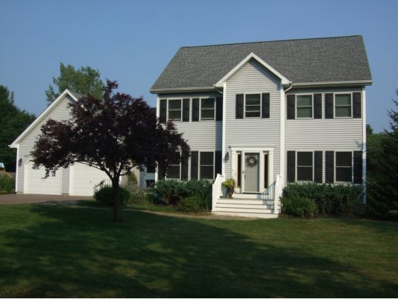 5 Raymond Drive