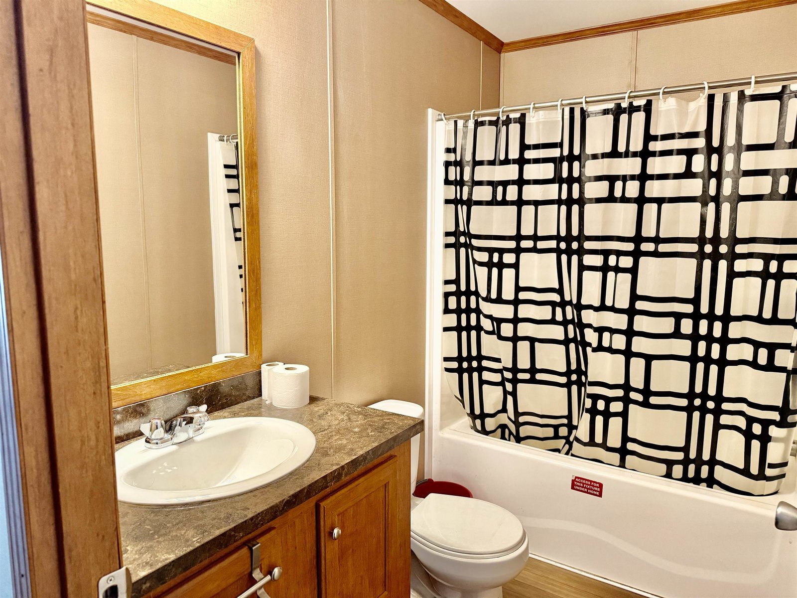 2nd Bathroom