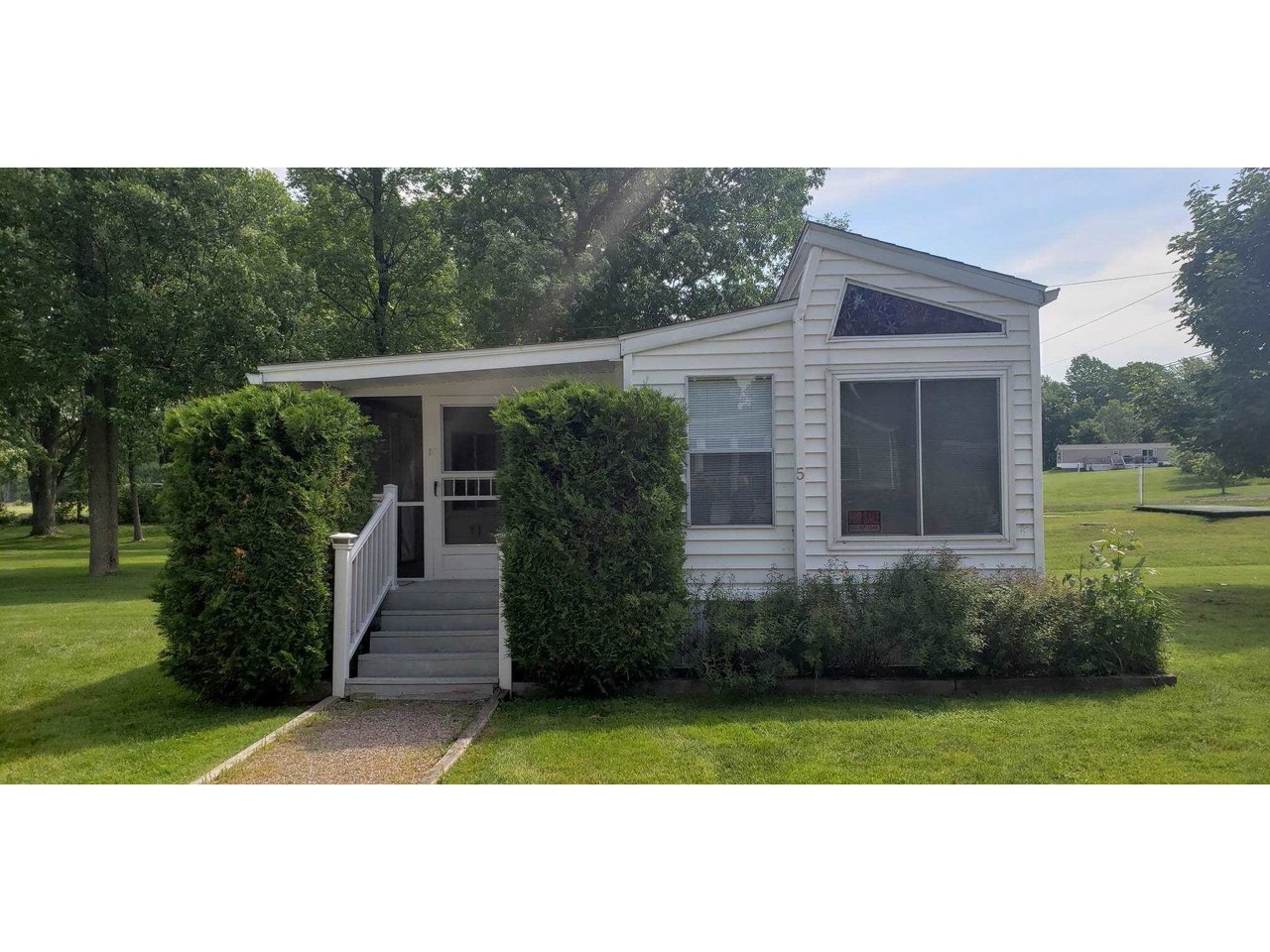 5 Whites Lane, Unit Ave A