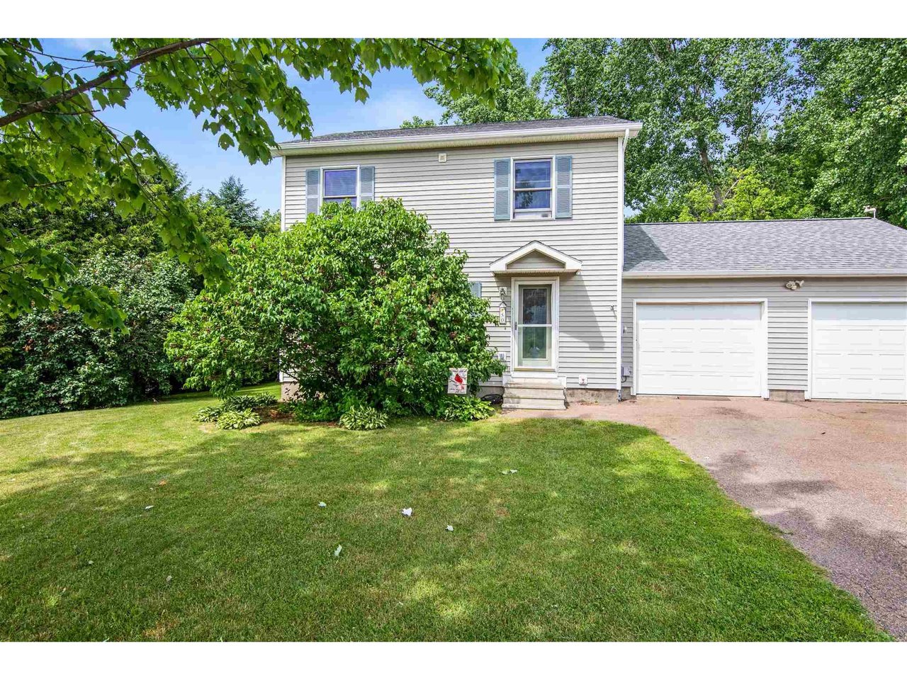 50 Hunting Ridge Lane