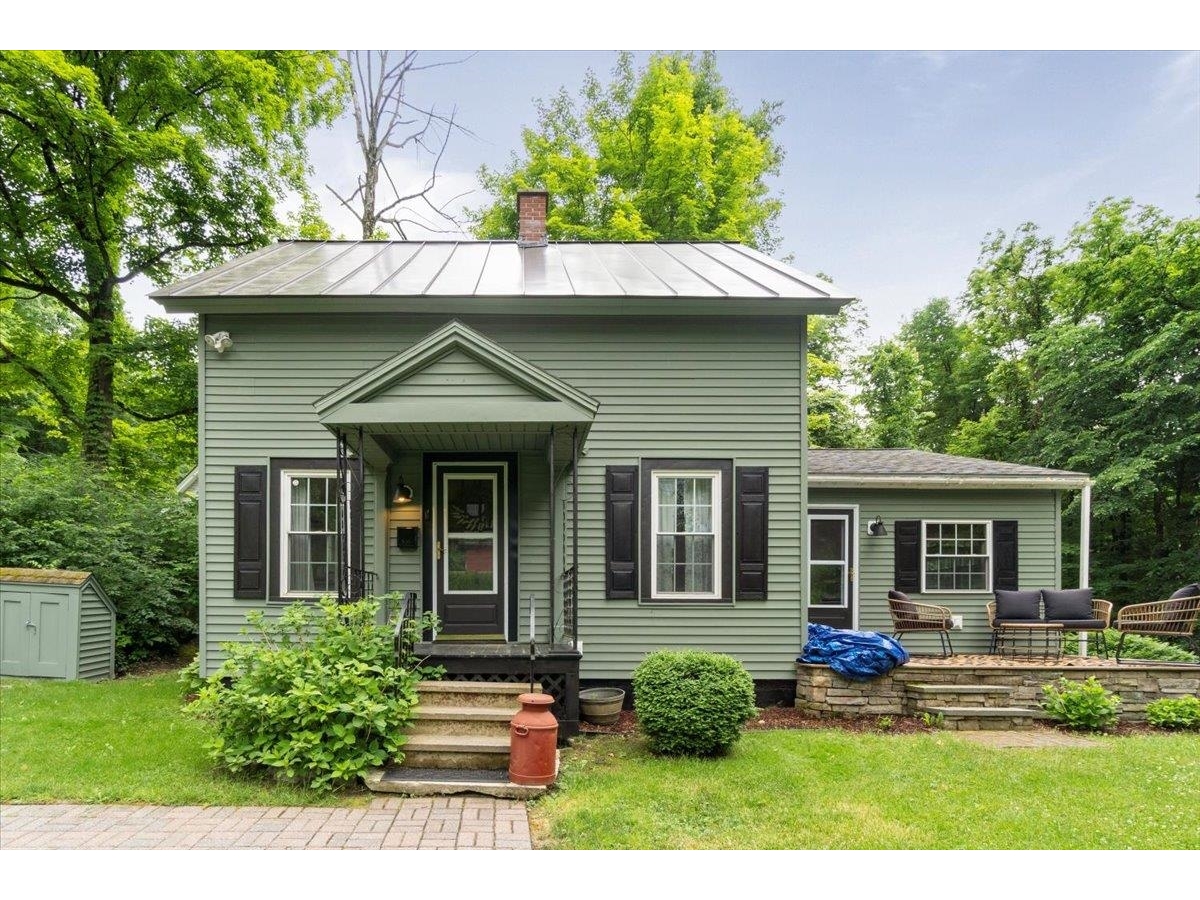 46 Park Street Brandon, Vermont Sold in 2016