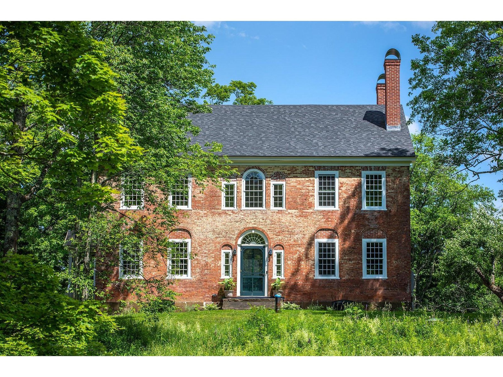 61 Academy Circle, Woodstock