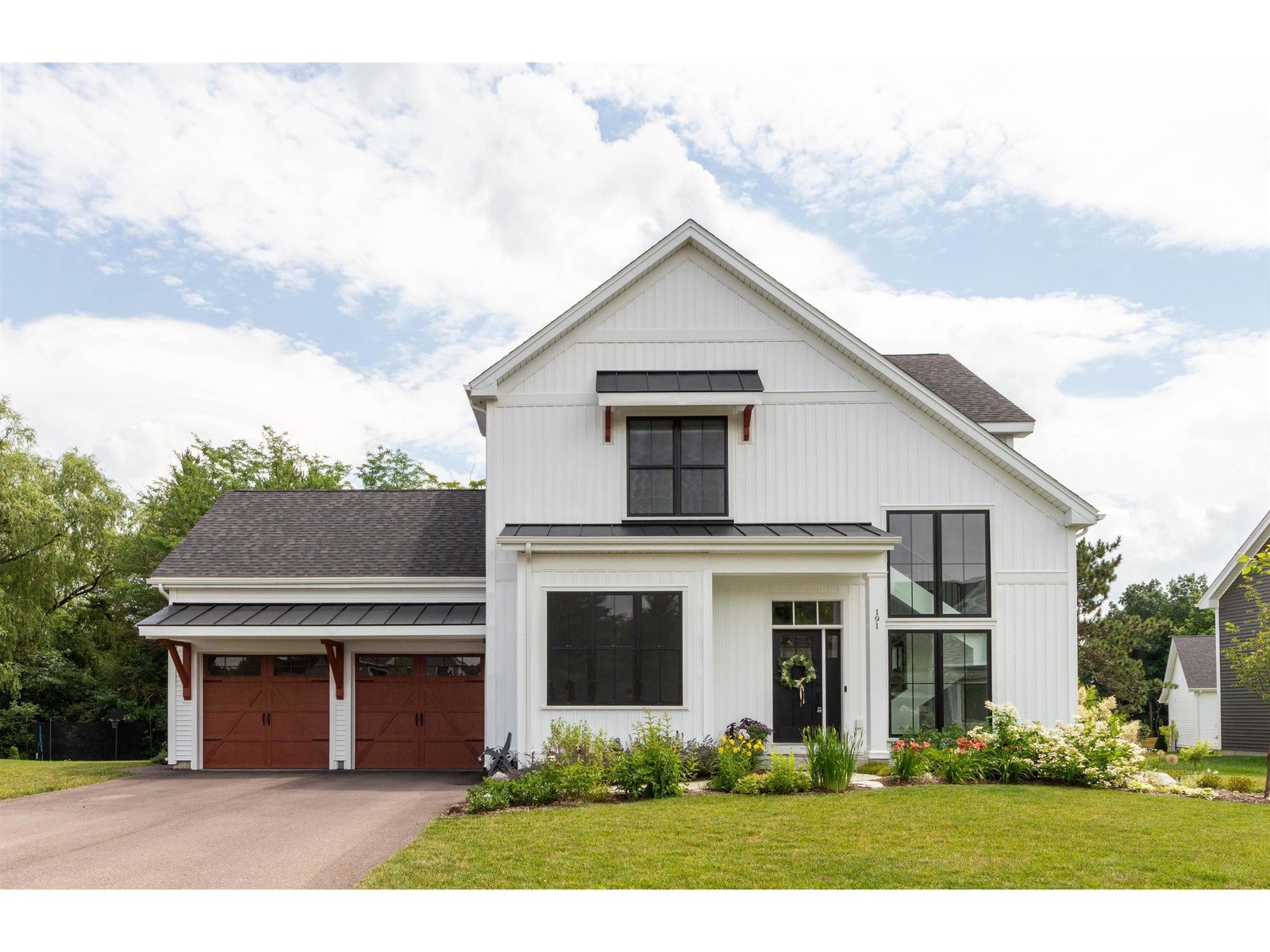 Theresa Ferrara, REALTOR, ABR, SRS, SRES