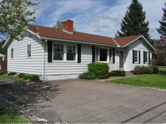 501 Kneeland Flats