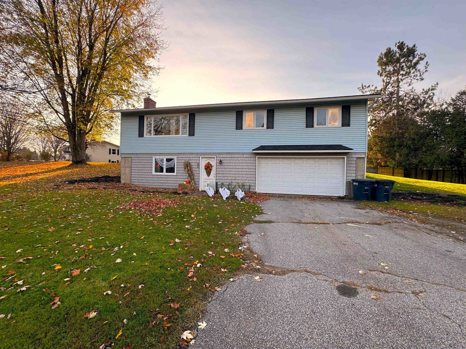 80 W Cobble Hill Road Barre Town, Vermont For Sale