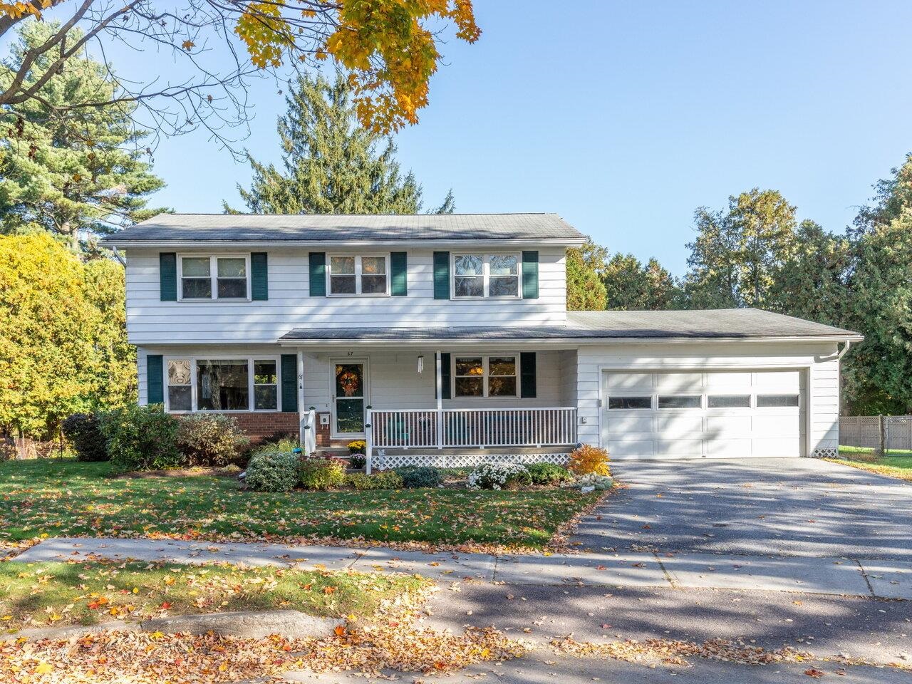 67 Case Parkway, Burlington