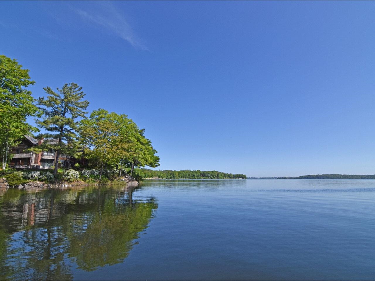 3412 Harbor Road, Shelburne