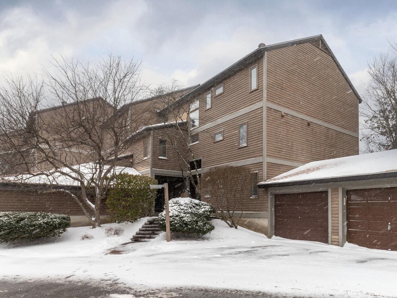 Sold property in Burlington Sold property in Burlington