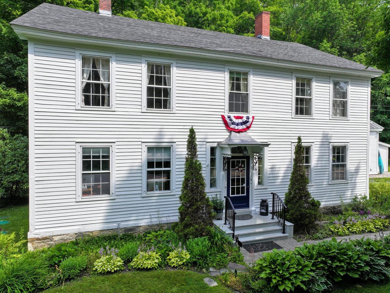 1233 Route 125, Ripton