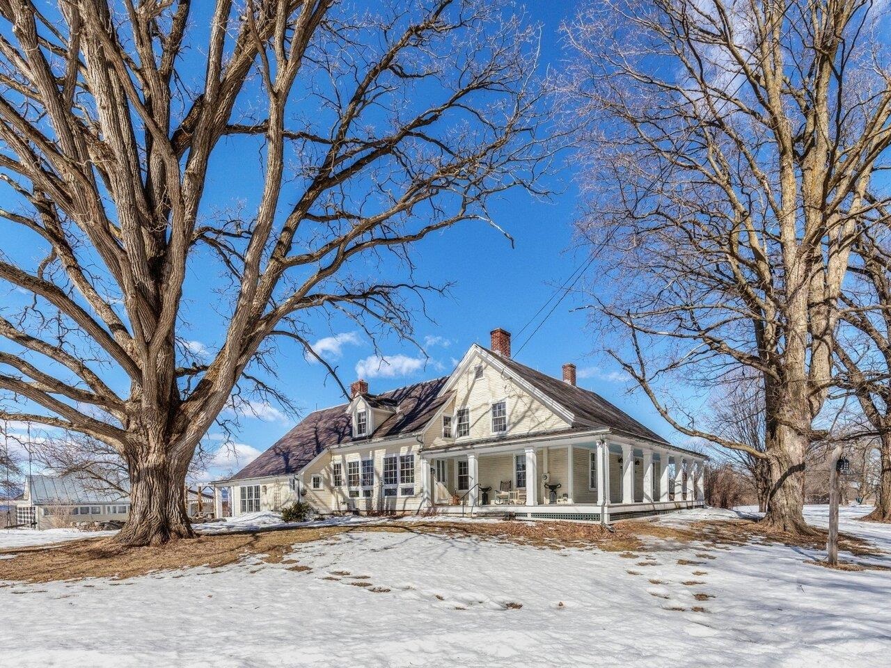 912 Grandey Road, Addison