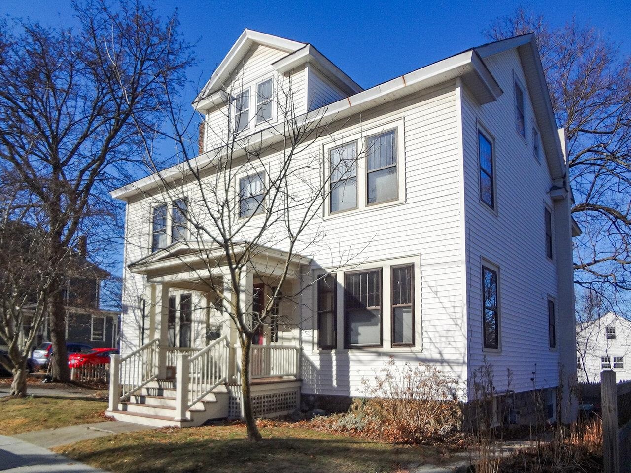15 North Williams Street, Burlington