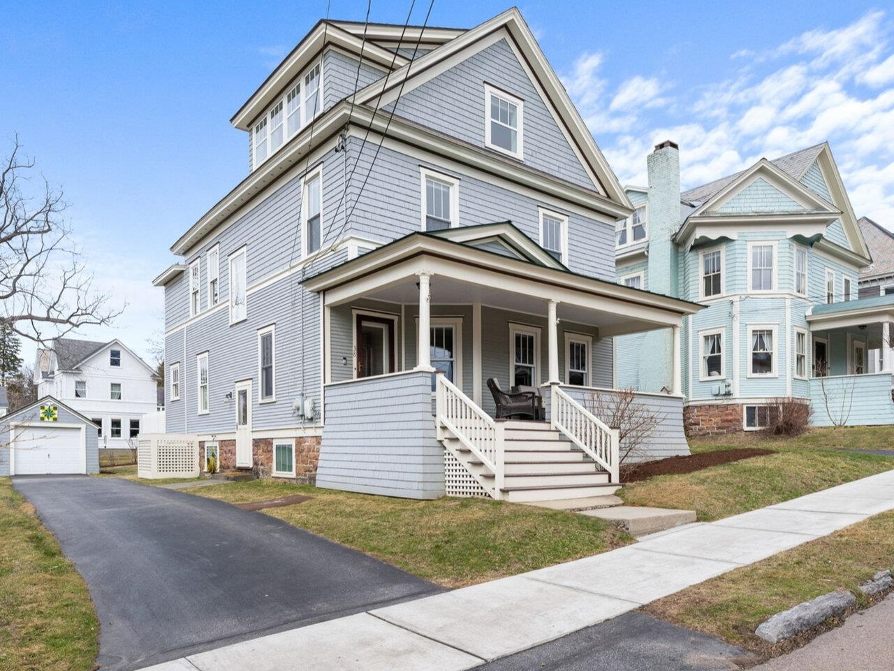 Sold property in Burlington Sold property in Burlington