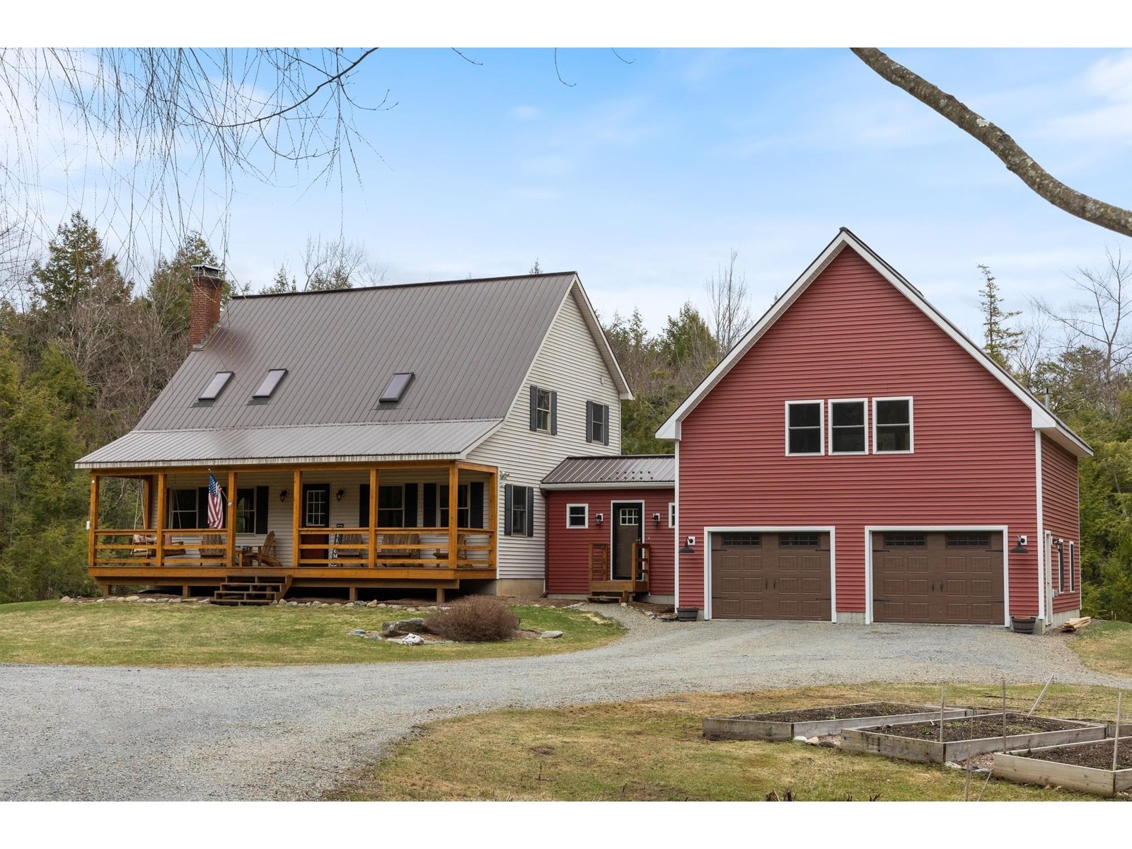 211 Red Maple Drive, Fletcher
