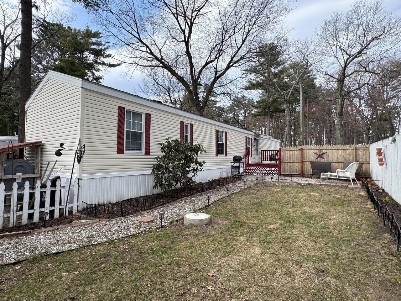96 Hawthorne Lane, Colchester
