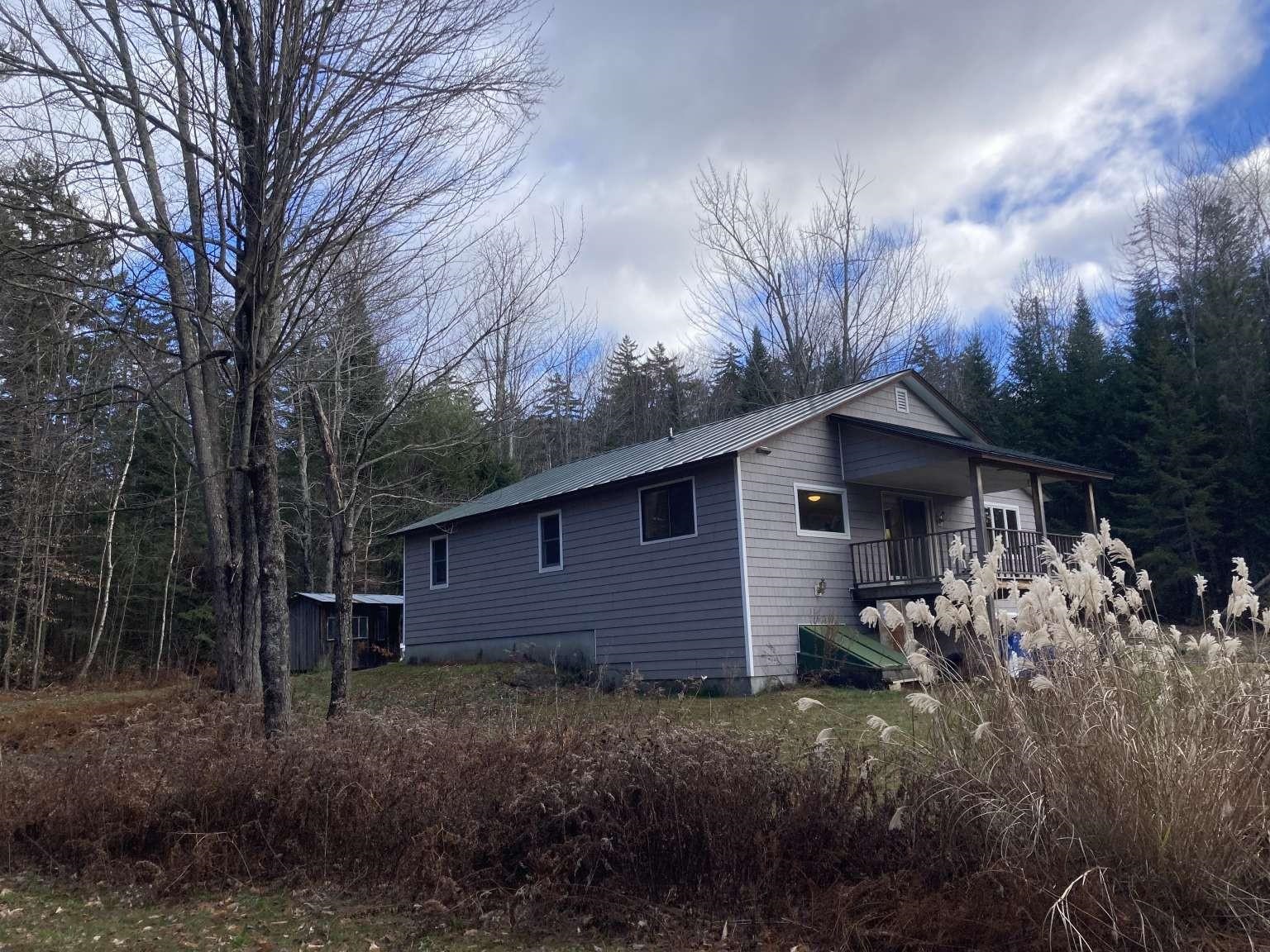 85 Edwins Pond Road, Rochester