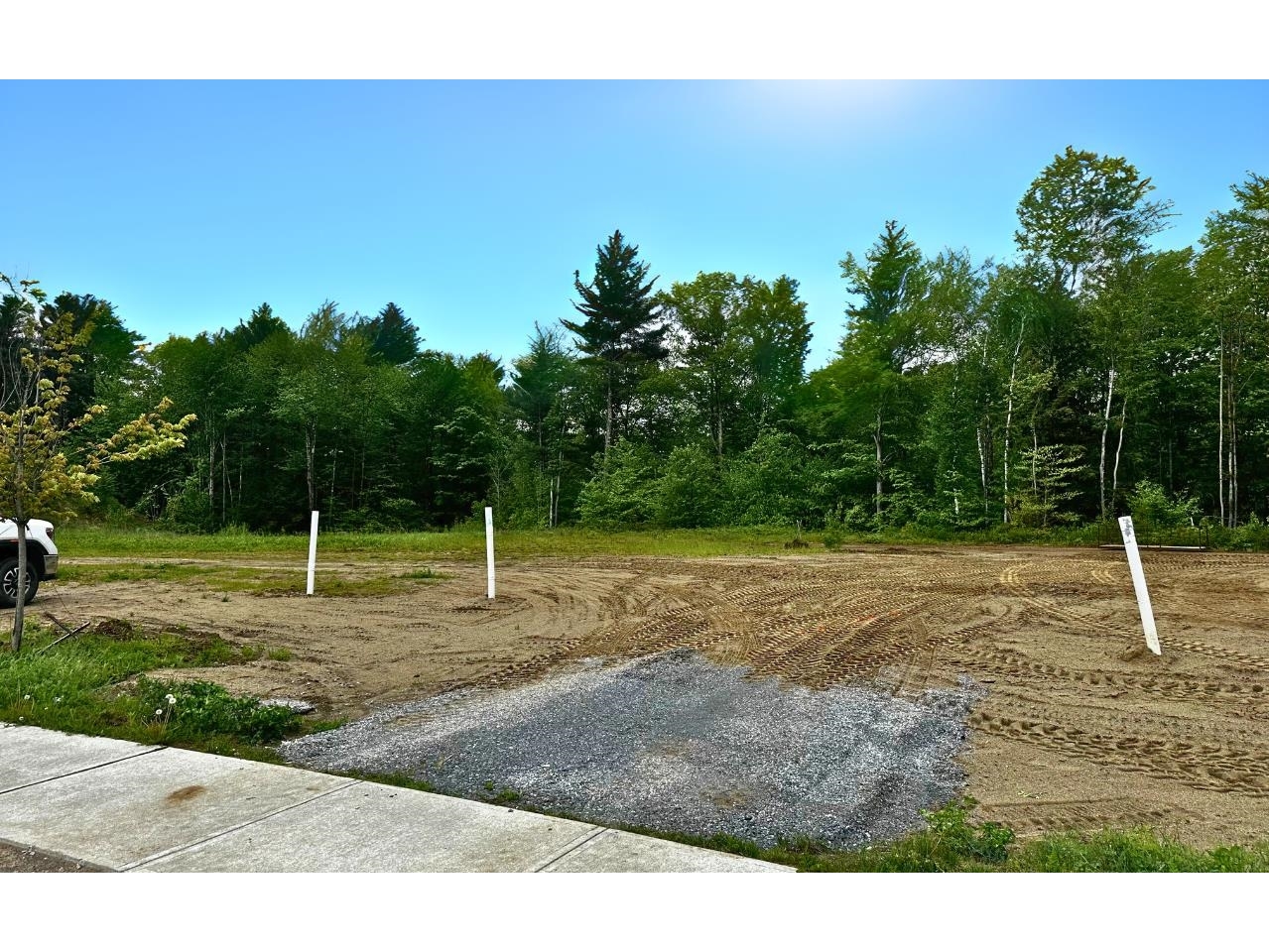 102 Greenbrook Circle, Milton
