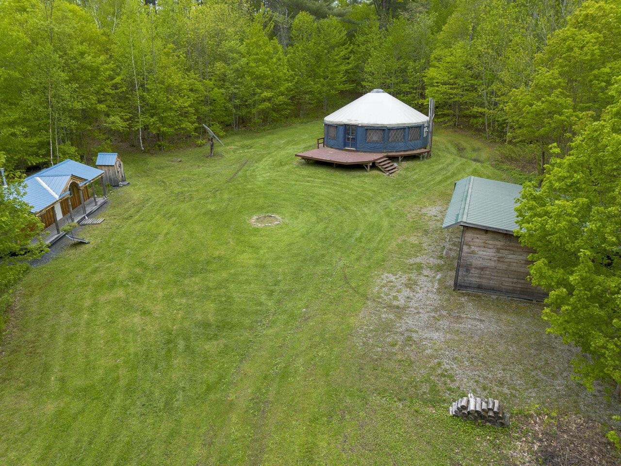 1006 Brownsville Road, Moretown