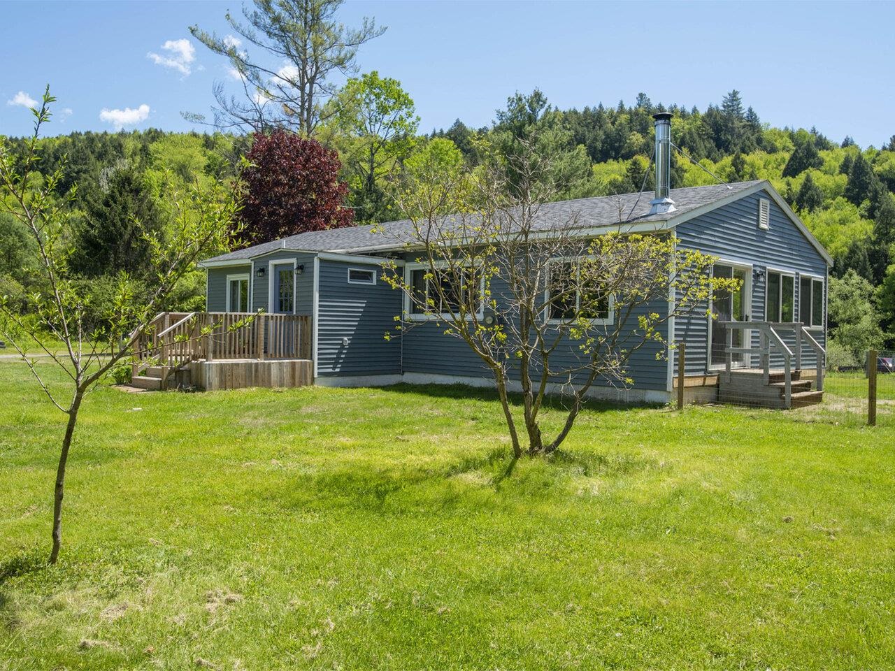 35 Lee Road, Worcester
