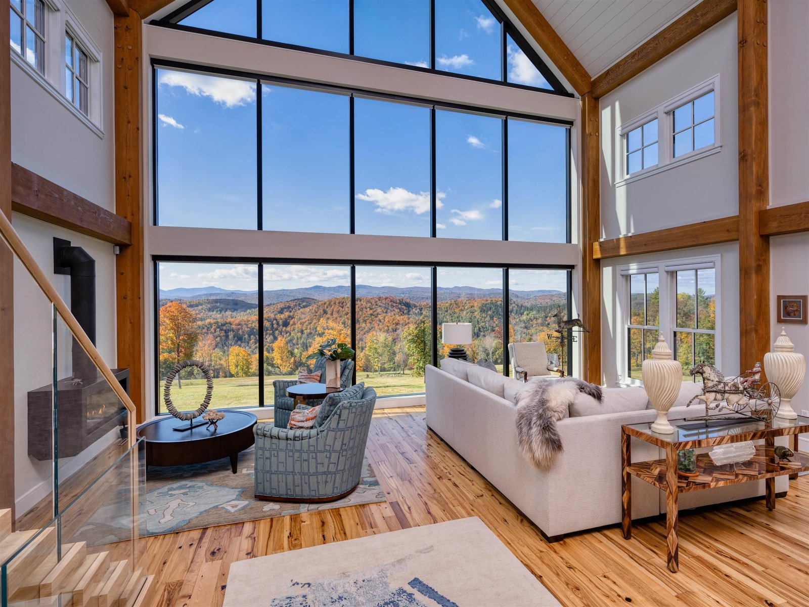 412 Skyland Lane, Woodstock