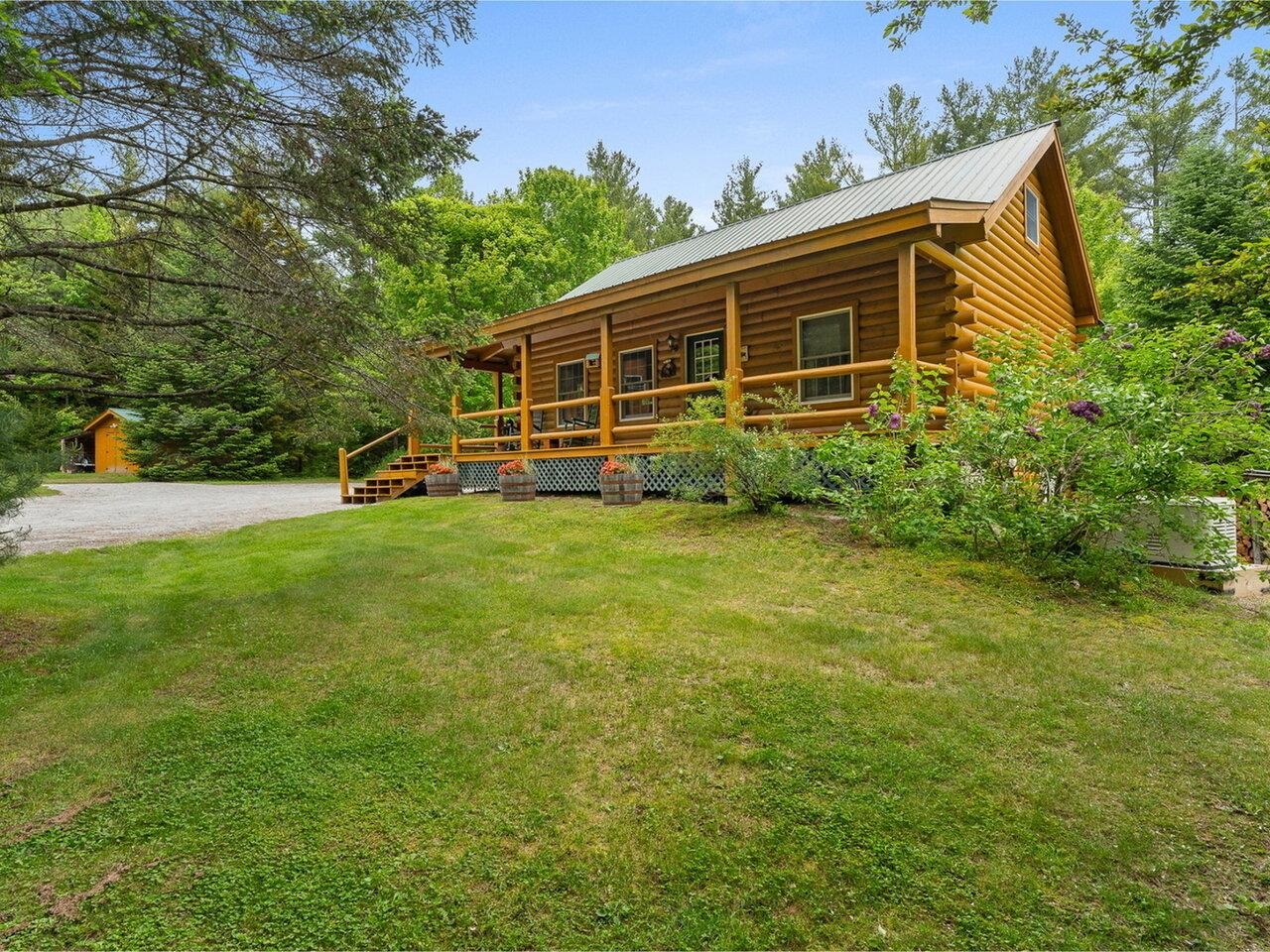 1212 Seyon Pond Road, Groton